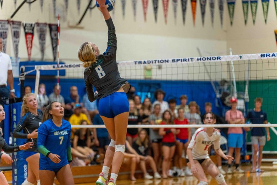 Sadie+Snipes+hits+the+ball+in+the+Bulls%E2%80%99+home-opener+victory+against+Marin+Academy+on+Sept.+1.+Girls+varsity+volleyball+heads+to+Danville+Friday.